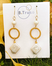 Load image into Gallery viewer, Handmade earrings with freshwater pearls and 24kt gold plate  over sterling silver circle   

