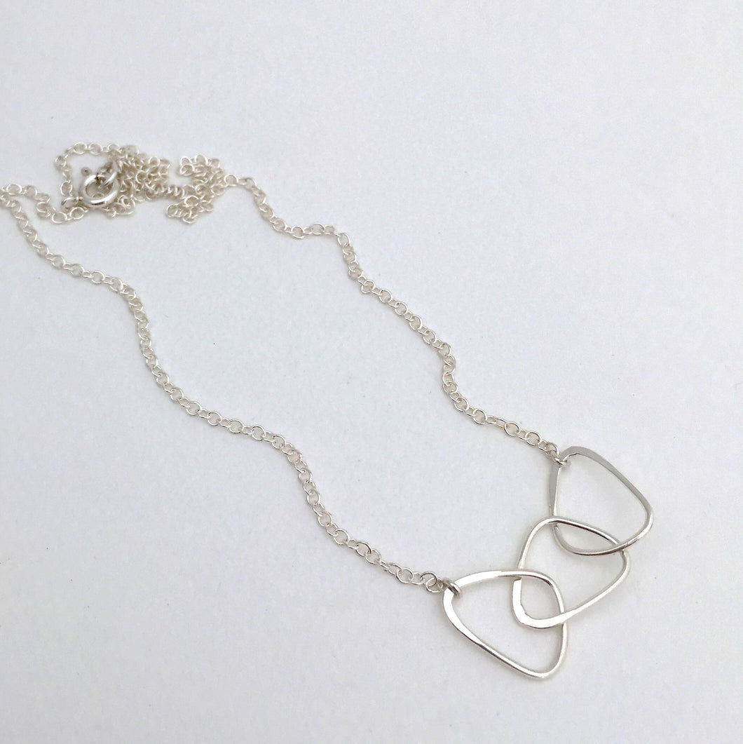sterling silver linked triangles necklace cable chain