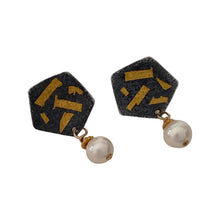 Load image into Gallery viewer, Isa Keumbo Earrings