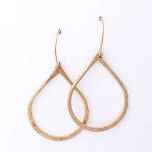textured tear drop shaped heavy brass wire earrings 14kt goldfilled earwires