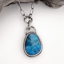 Load image into Gallery viewer, sterling silver apatite gemstone cabochon necklace  handcrafted
