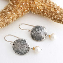 Load image into Gallery viewer, handcrafted inear textured sterling silver disc earrings freshwater pearl
